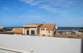 Stunning Apartment In Santa Croce Camerina